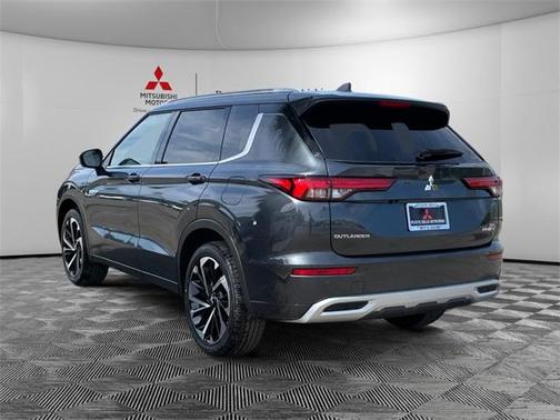 2025 Mitsubishi Outlander PHEV SEL