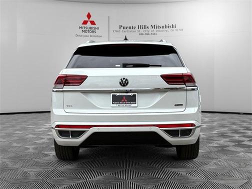2022 Volkswagen Atlas Cross Sport 2.0T SEL R-Line