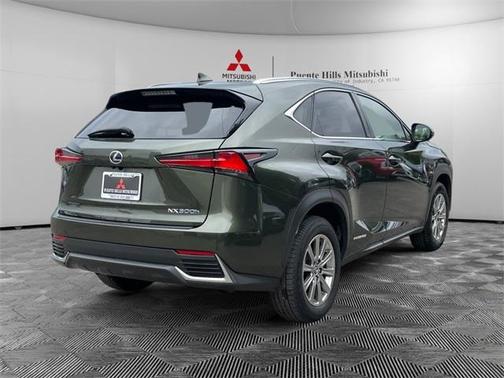 2021 Lexus NX 300h 300H