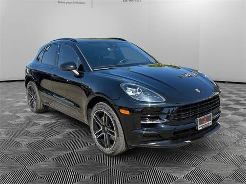 2021 Porsche Macan Base