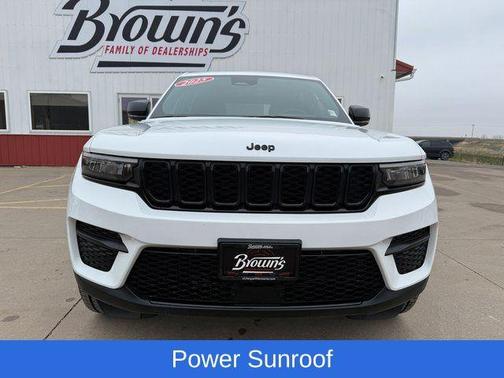 2025 Jeep Grand Cherokee Altitude