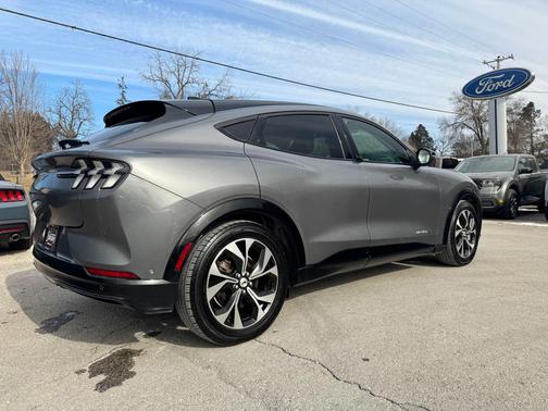 2021 Ford Mustang Mach-E Premium