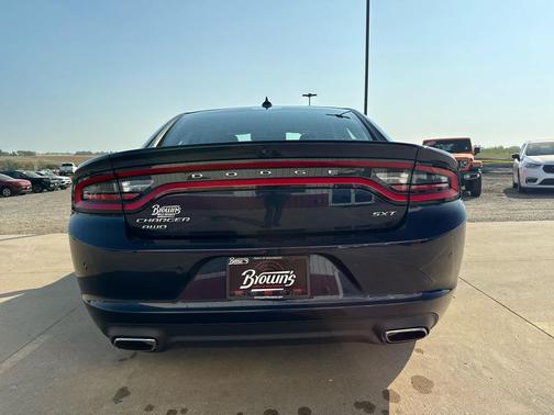 2016 Dodge Charger SXT