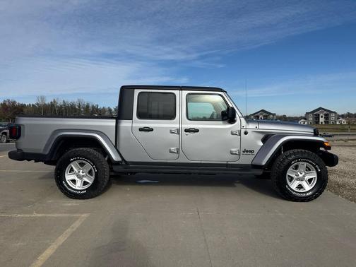 2020 Jeep Gladiator Sport S