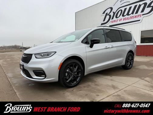 2026 Chrysler Pacifica L