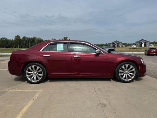 2015 Chrysler 300C Platinum