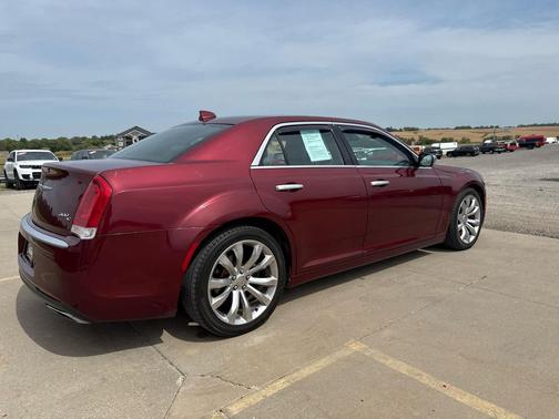 2015 Chrysler 300C Platinum