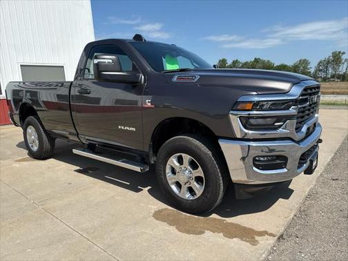 2025 RAM 2500 Big Horn Regular Cab 4x4 8' Box