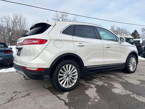 2019 Lincoln MKC Standard