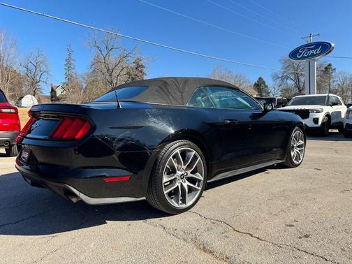2015 Ford Mustang EcoBoost Premium