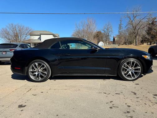 2015 Ford Mustang EcoBoost Premium
