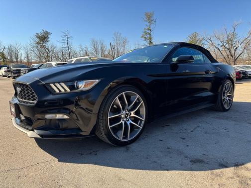 2015 Ford Mustang EcoBoost Premium