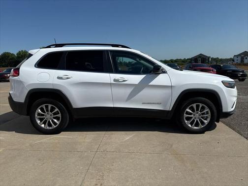 2022 Jeep Cherokee Latitude Lux