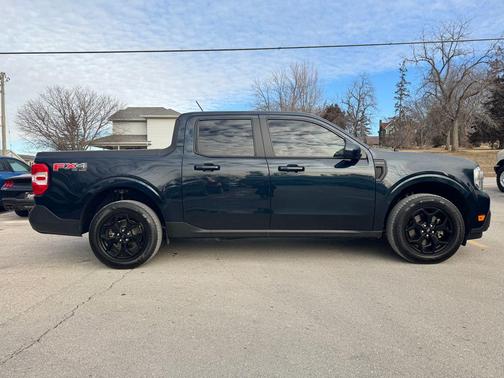 2023 Ford Maverick Lariat