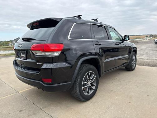 2018 Jeep Grand Cherokee Laredo E