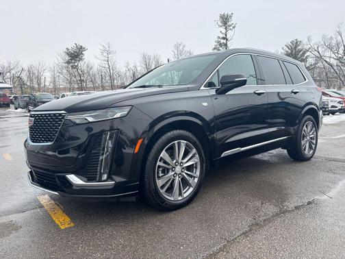 2025 Cadillac XT6 Premium Luxury AWD