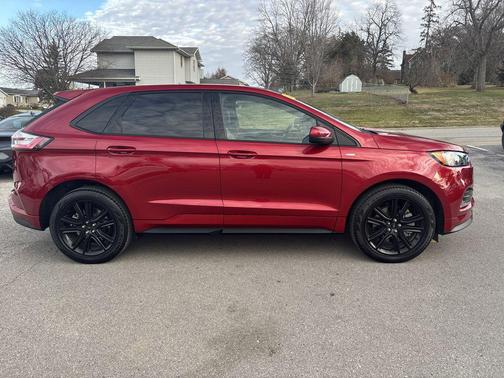 2024 Ford Edge ST Line