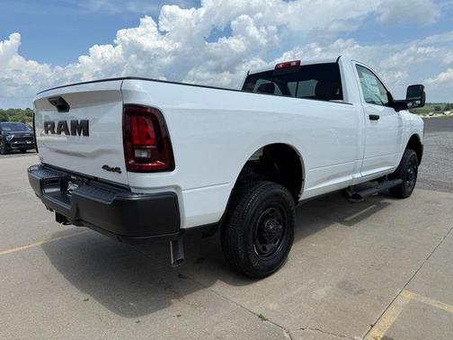 2025 RAM 2500 Tradesman Regular Cab 4x4 8' Box