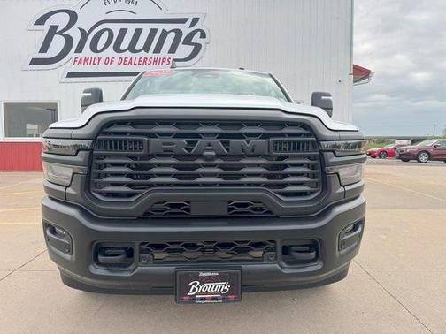 2025 RAM 2500 Tradesman Regular Cab 4x4 8' Box