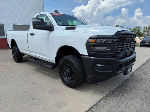 2025 RAM 2500 Tradesman Regular Cab 4x4 8' Box