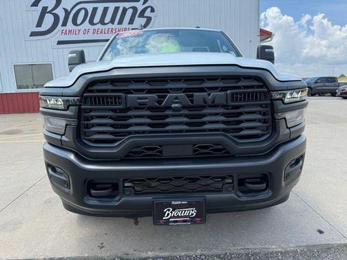 2025 RAM 2500 Tradesman Regular Cab 4x4 8' Box