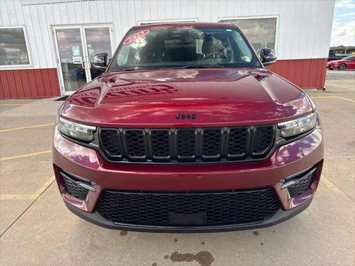 2023 Jeep Grand Cherokee Limited X