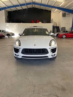 2017 Porsche Macan Base AWD 4dr SUV
