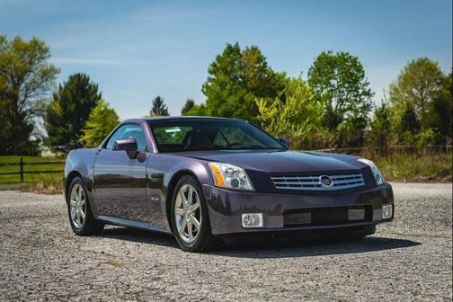 2004 Cadillac XLR Base