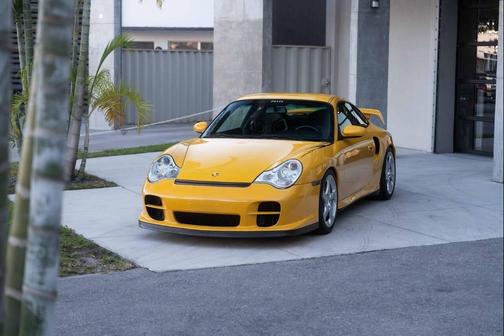 2002 Porsche 911 GT2