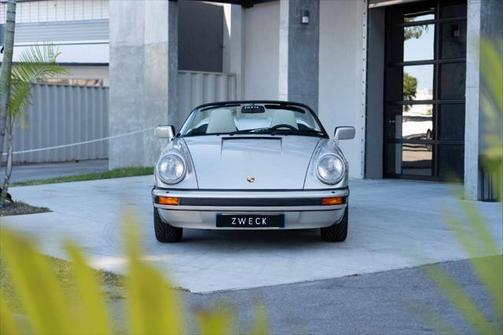 1989 Porsche 911 Carrera