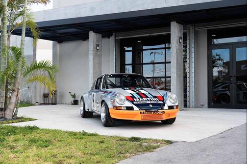 Silver 1972 Porsche 911