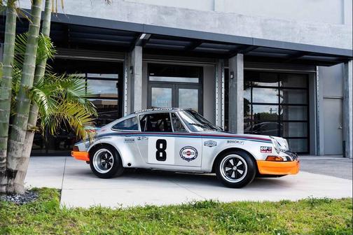 Silver 1972 Porsche 911