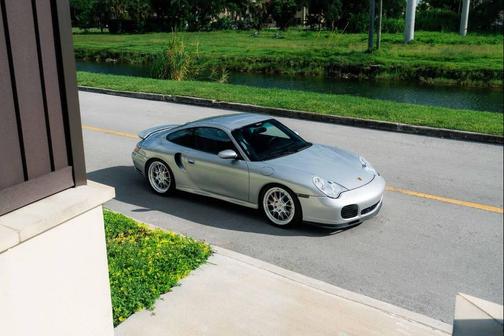 2002 Porsche 911 Carrera Turbo