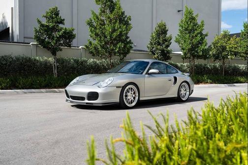Arctic Silver Metallic 2002 Porsche 911 Carrera Turbo