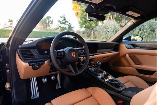 2026 Porsche 911 GT3 w/Touring Package