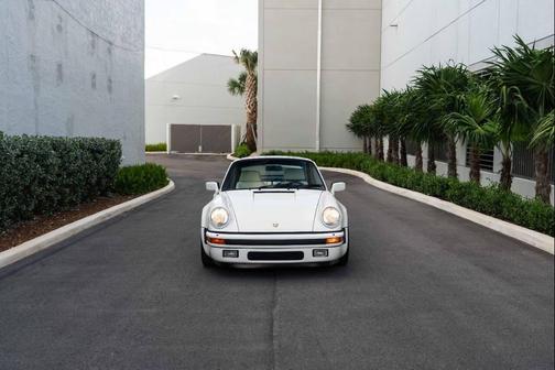 White 1986 Porsche 911 Carrera Turbo