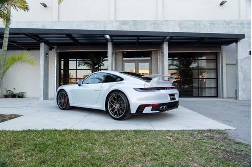 2024 Porsche 911 Carrera S