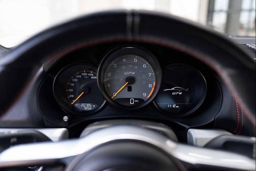 Guards Red 2016 Porsche Cayman GT4