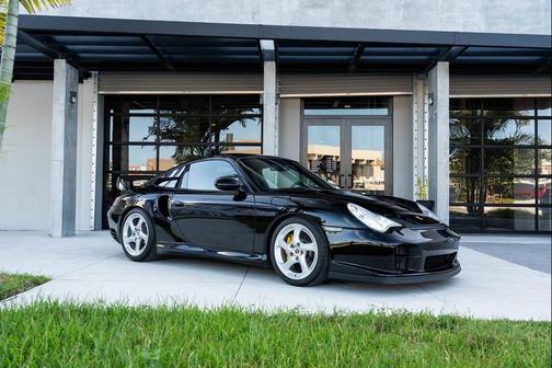 Black 2003 Porsche 911 Carrera