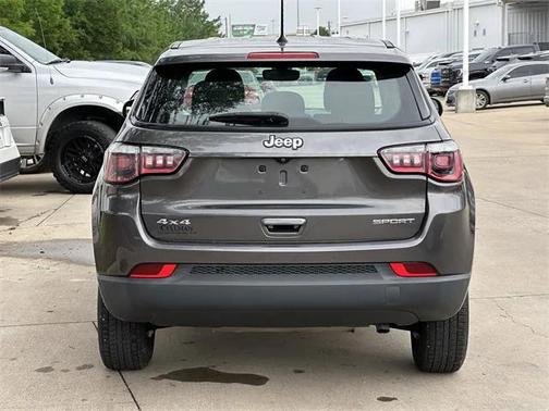 2018 Jeep Compass Sport