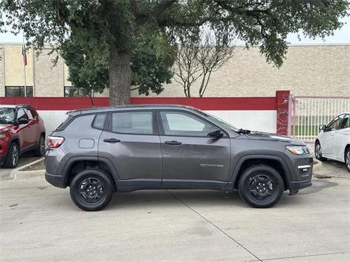 2018 Jeep Compass Sport