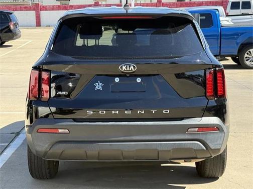 2021 Kia Sorento LX