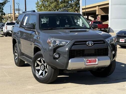 2024 Toyota 4Runner TRD Off Road