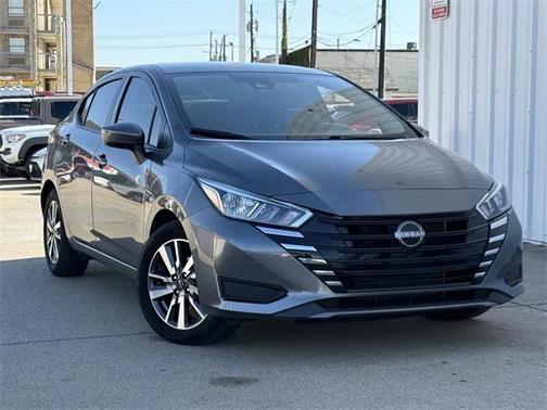 2023 Nissan Versa 1.6 SV