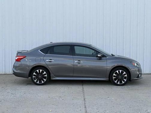 2019 Nissan Sentra SR