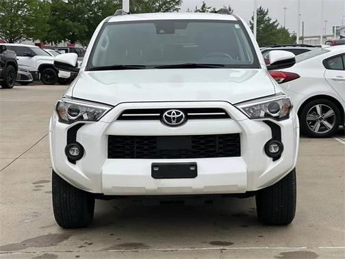 2022 Toyota 4Runner SR5
