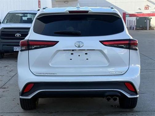 2021 Toyota Highlander XSE