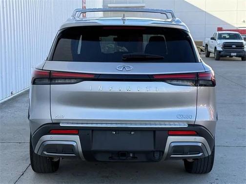 2025 INFINITI QX60 SENSORY