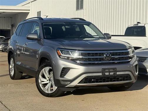 2023 Volkswagen Atlas 3.6L SE w/Technology