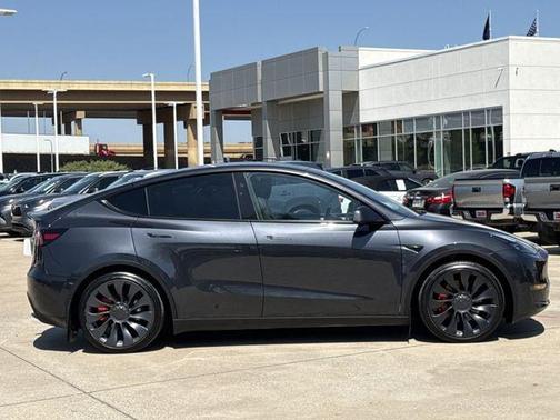 Stealth Grey 2025 Tesla Model Y Performance Dual Motor All-Wheel Drive
